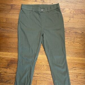 Uniqlo Women's Olive Green Jeggings